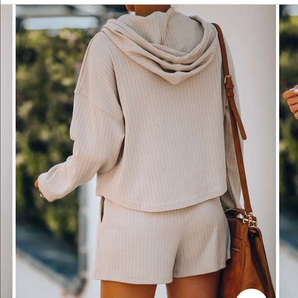 Vici Rowe Lounge Set - Picture 2 of 3